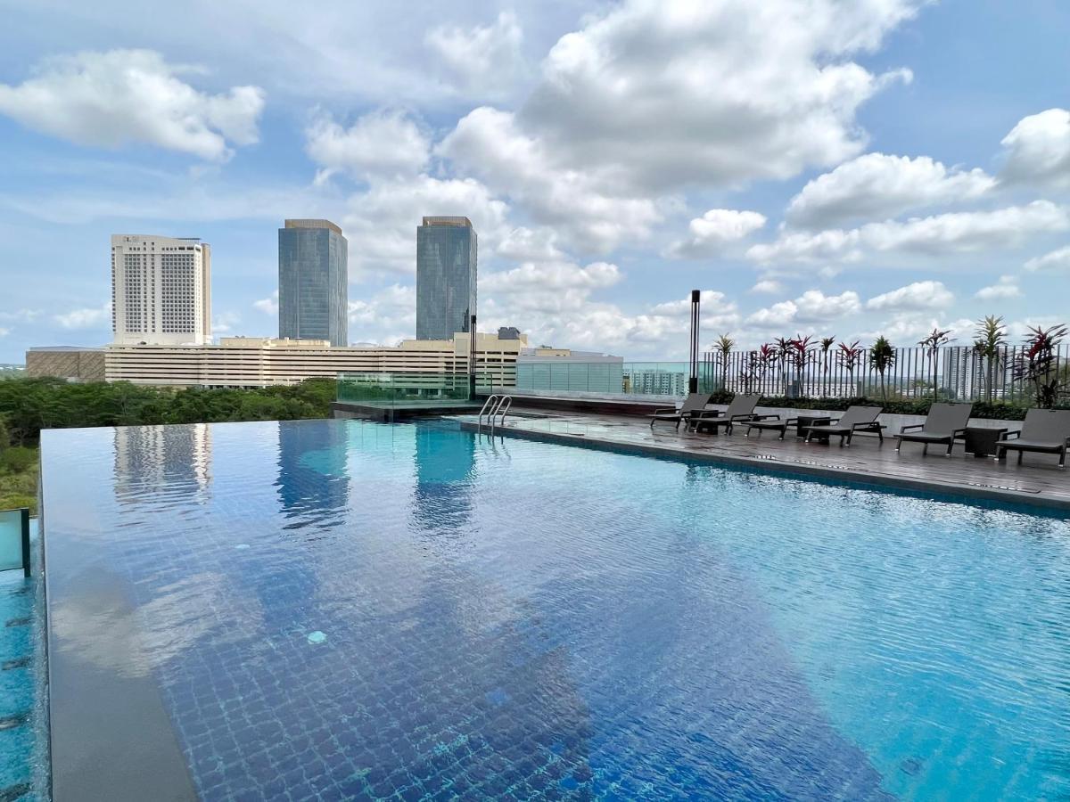 Royale Cottage Midvalley Netflix Pools 4 Pax ジョホールバル エクステリア 写真